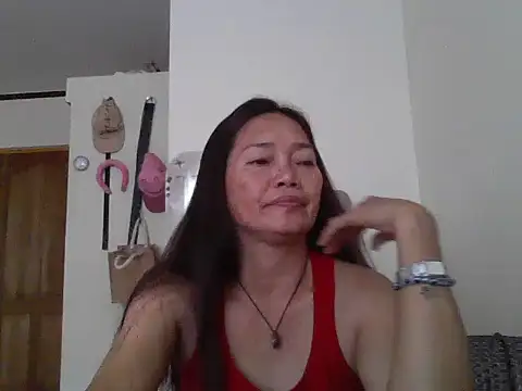 Snapshot of Asianwild_matured4uxx chatting on October 9, 6:06 am Asianwild matured4uxx online show from October 9, 6:06 am