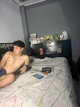 Kailertwink online show from May 20, 2:41 am
