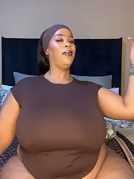 THICKBUNNYCHICKxxx online show from June 4, 8:24 pm