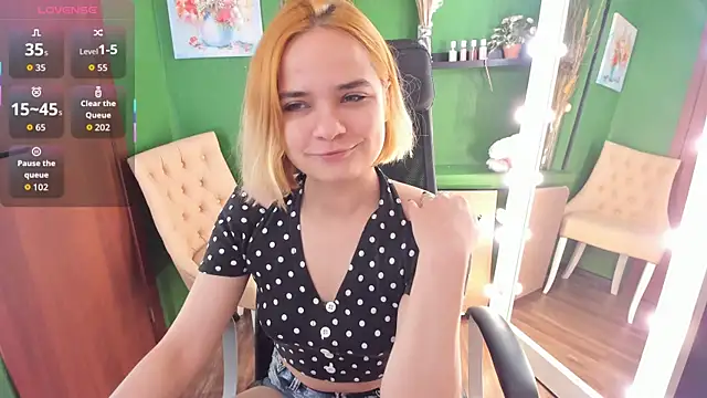 Gina Dawson online show from October 16, 8:50 am