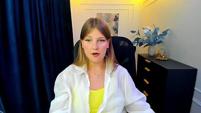 SaraMayki online show from September 22, 7:56 pm