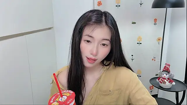 Rosalind xixi online show from May 10, 6:15 am
