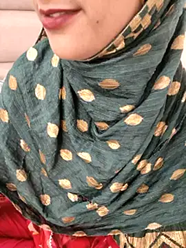 Indian-Aleena online show from April 3, 1:42 pm