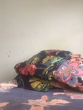 llxay online show from March 11, 9:57 am