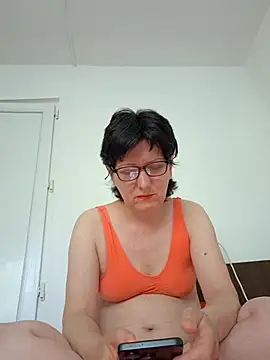Vera Elle online show from May 26, 1:54 pm