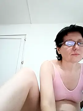 Vera Elle online show from November 30, 5:50 pm