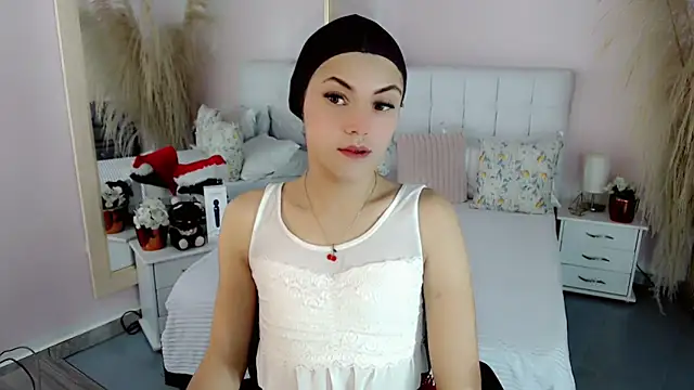 nathalialoes1 online show from December 19, 12:26 am