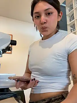 sisylucky online show from June 30, 5:12 pm