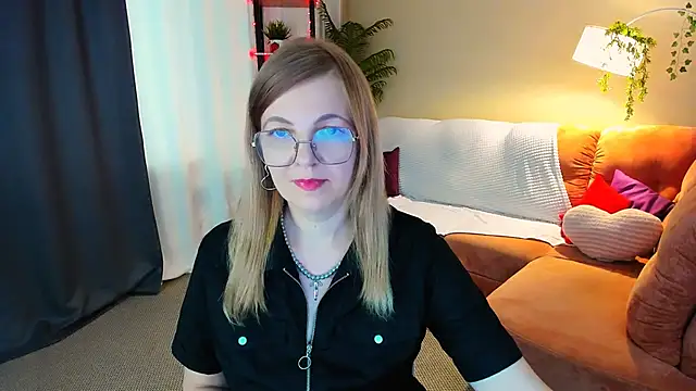 YourUniverser online show from May 19, 11:39 am