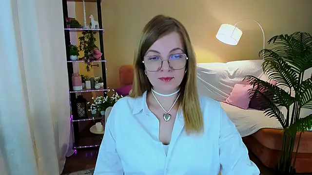YourUniverser online show from October 3, 10:09 am