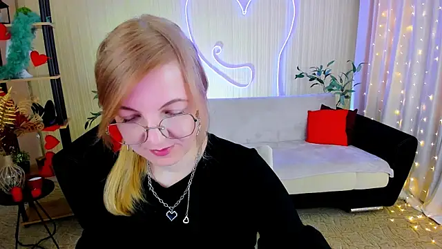 YourUniverser online show from July 10, 9:43 am