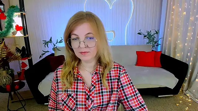 YourUniverser online show from June 24, 9:41 am
