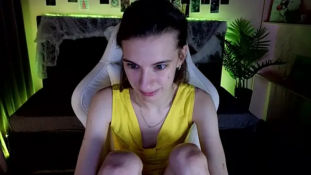 kaleriyaa  online show from November 3, 2:04 am