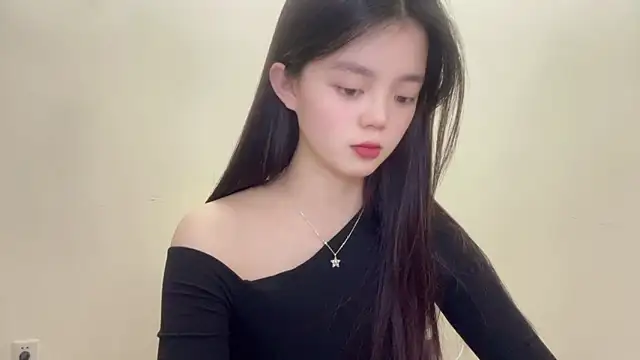 Nicole-13 online show from March 22, 1:39 pm