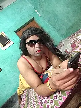 hot silkkol online show from November 4, 8:36 pm