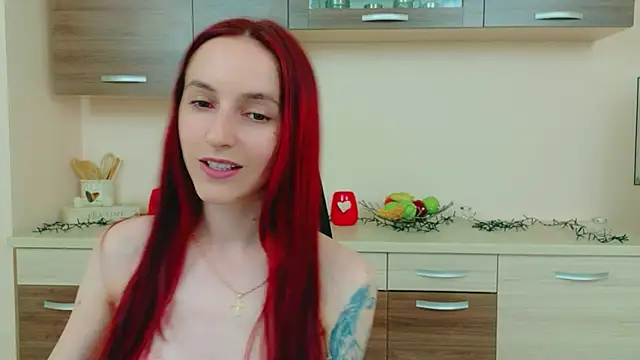 Julia Jae online show from May 9, 6:59 am