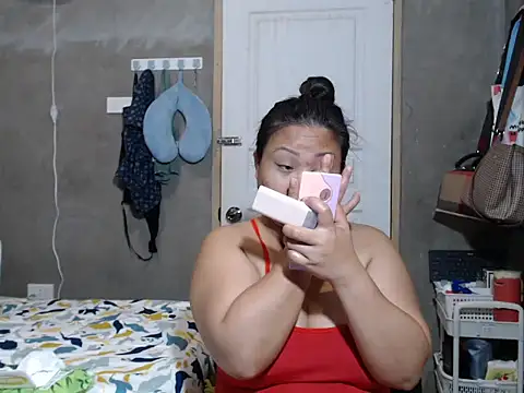 jengrey online show from November 14, 7:30 am