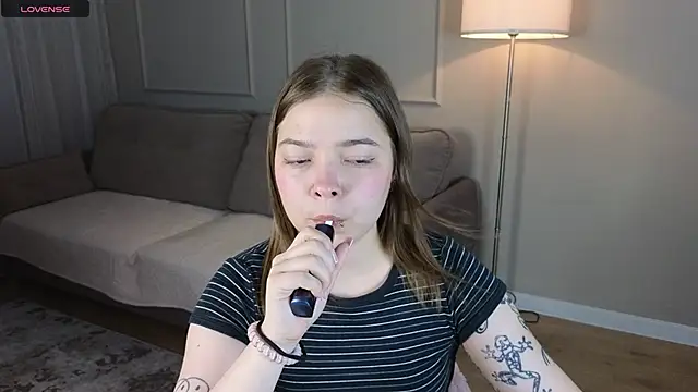 patriciapink online show from May 6, 8:29 am
