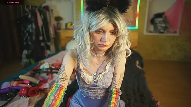 Dia Angel online show from May 12, 7:42 pm