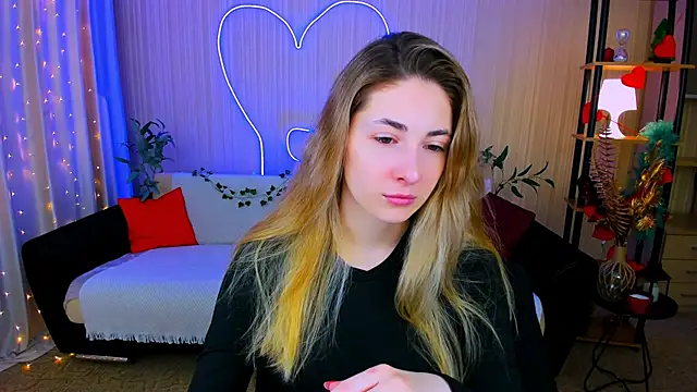 SensitiveSooul online show from May 7, 4:28 am