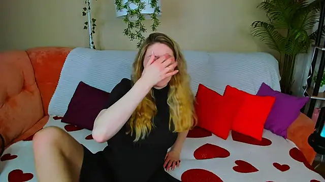 SensitiveSooul online show from March 25, 7:17 pm