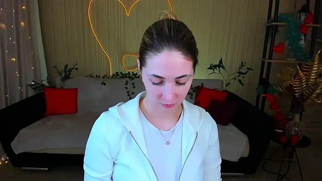 SensitiveSooul online show from May 15, 7:27 pm