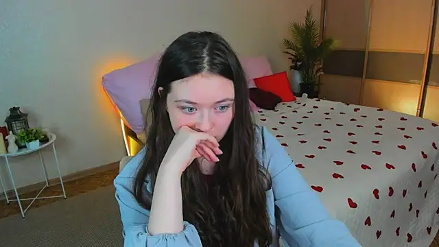 AlluringLookk online show from May 22, 4:49 pm