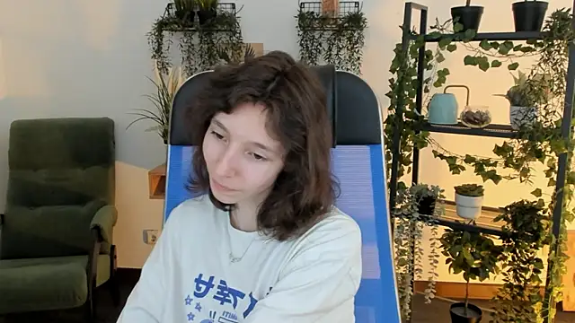 EmmanuellBrown online show from March 3, 9:48 am