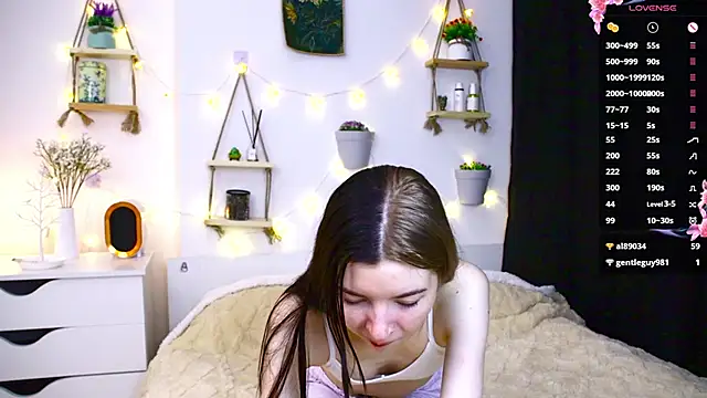 EmmieBlade online show from September 27, 7:43 pm