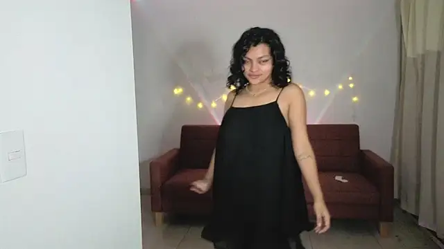 Candela    online show from May 18, 9:04 am