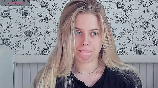 AngelAnty online show from May 14, 1:17 pm
