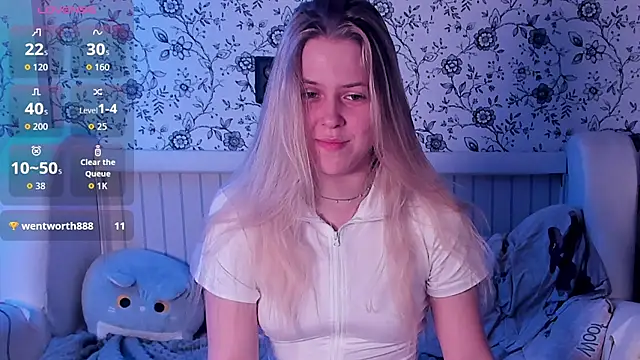 AngelAnty online show from May 10, 5:04 pm