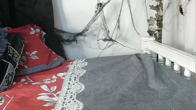 angelainparis28 online show from October 24, 1:01 am