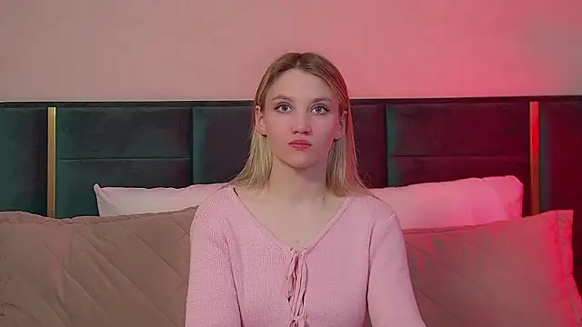 StacyEvances online show from March 23, 6:58 pm