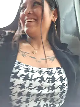 LunaHot 777 online show from December 5, 6:42 pm