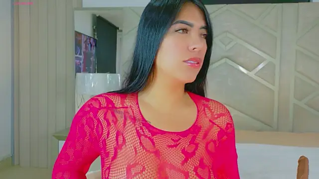 RoseMariee  online show from May 7, 11:36 am