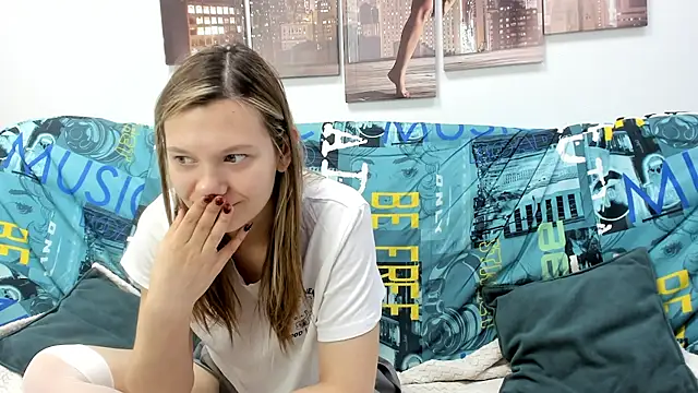 Snapshot of Sunny_Sammy chatting on September 24, 1:26 am Sunny Sammy online show from September 24, 1:26 am
