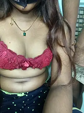 Queen-23 online show from October 9, 1:59 pm