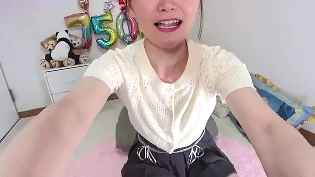 yuzukichi jp online show from May 19, 12:45 pm