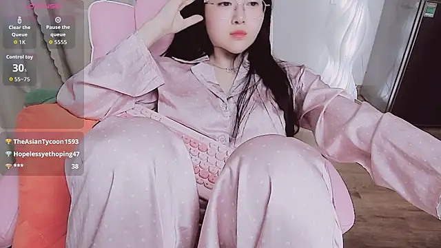 Miu-999 online show from November 27, 8:28 am