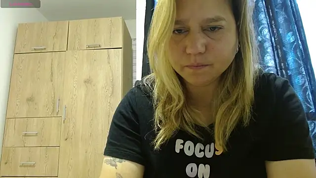 haashkyo online show from May 22, 1:42 pm