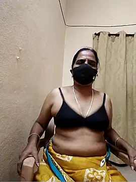 Snapshot of Darshini-Lovely chatting on October 7, 7:13 am Darshini-Lovely online show from October 7, 7:13 am