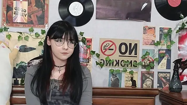 BereniceBattersby online show from November 3, 10:08 am