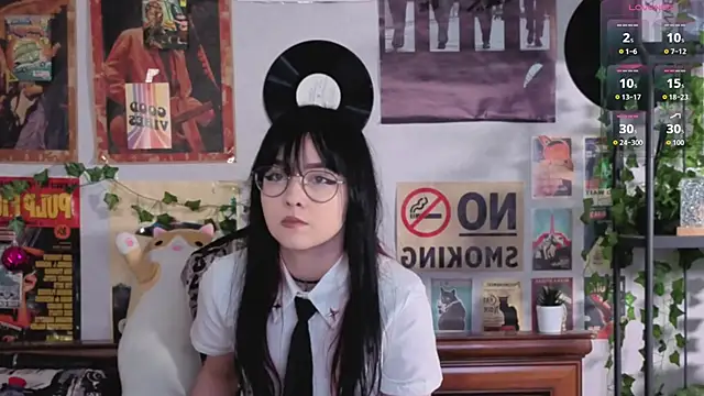 BereniceBattersby online show from November 2, 10:07 am