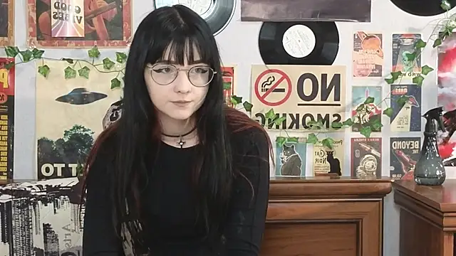 BereniceBattersby online show from November 6, 9:26 am