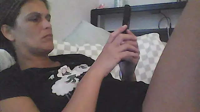 sarahkat86 online show from May 23, 10:08 pm