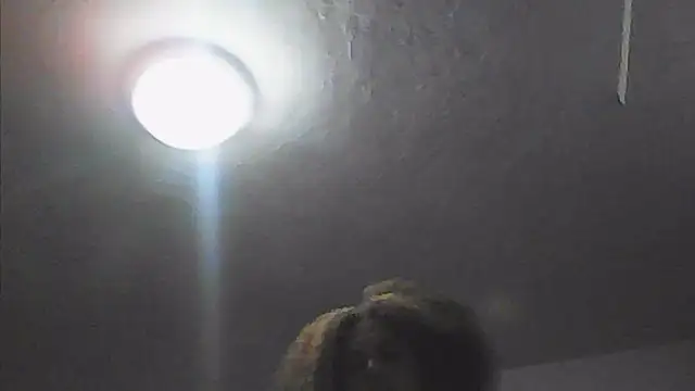 sarahkat86 online show from January 14, 9:20 pm