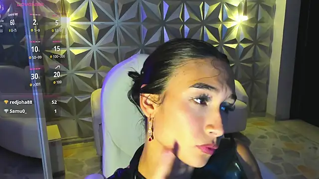 hellen tease online show from May 14, 5:08 pm