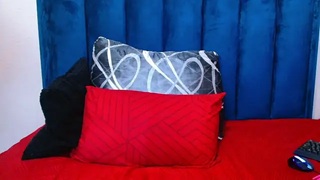 ChubbyBoobsxxx online show from January 6, 5:00 am