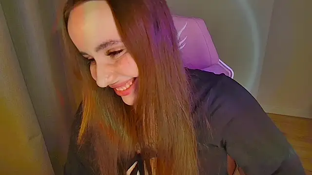 Margott Joy online show from March 28, 8:19 pm